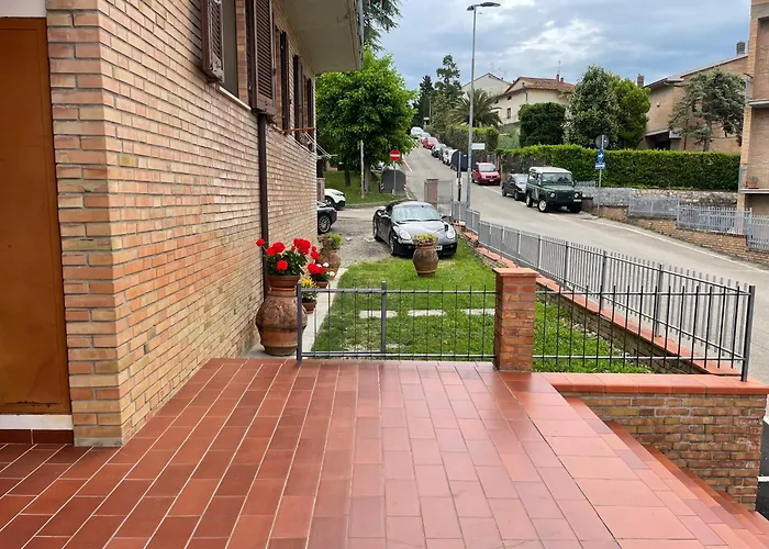 Casa Simonetta Сан-Джиминьяно